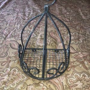 No Brand wall shelve. In great condition